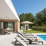 Moderne Mali Dvor Mit Pool 500m Am In Porec Villa *