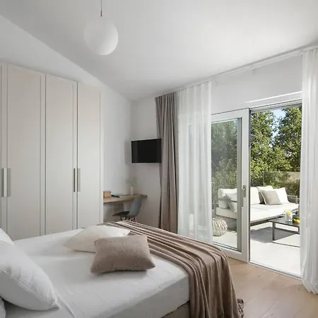 Villa Moderne Mali Dvor Mit Pool 500m Am In Porec Tar-Vabriga